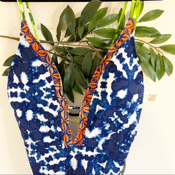 LA BLANCA Swimsuit Size 14 Tummy control - Picture 2 of 5